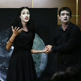 Espectáculo de Xana teatre en la Fundación Caja Castellón