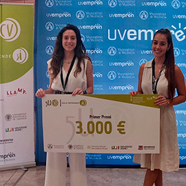 Alba Alventosa y Lucía Galvez del Postigo, ganan el I Concurso Interuniversitario Aula Emprende 3i con una aplicación para la prevención y tratamiento de la ansiedad